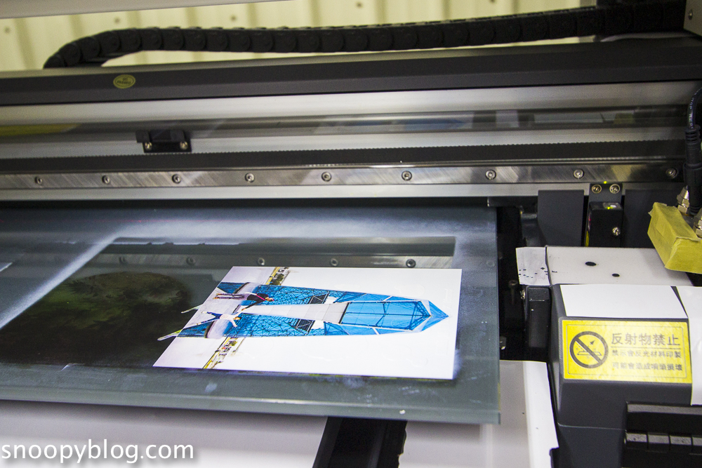 客製化小夜燈印刷過程-UV直噴機推薦