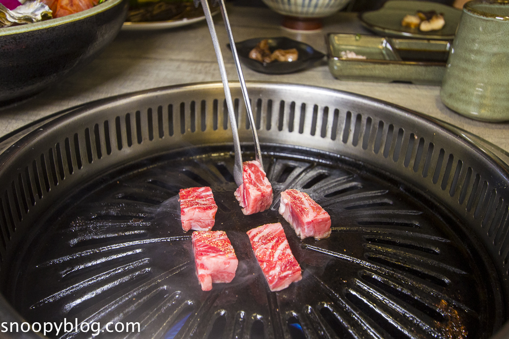 台北東區燒烤,台北東區燒肉,忠孝敦化站燒肉店,忠孝敦化站美食,東區宵夜,東區美食,東區聚餐餐廳