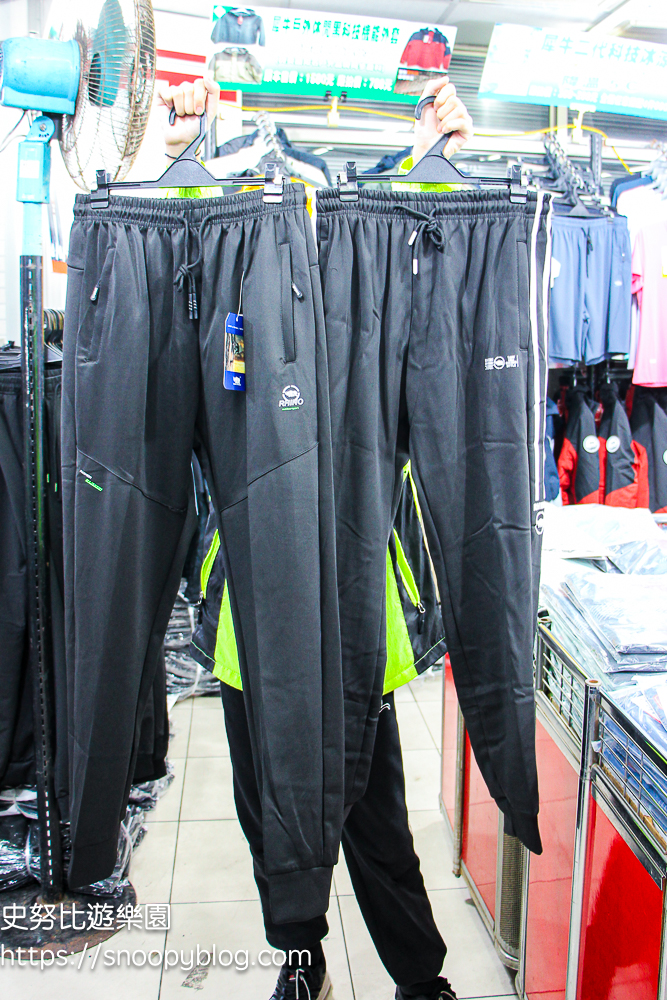 泰山泰賣會,泰山犀牛服飾特賣會,犀牛服飾特賣會,衣服特賣會