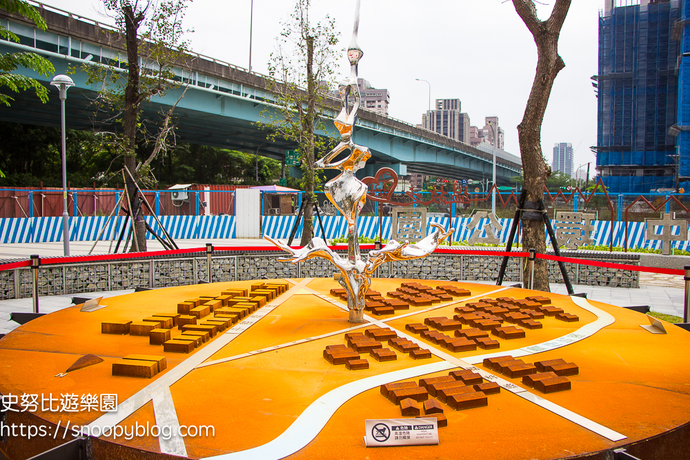 【台北親子景點】泰山塭故之心中環公園 | 黑手技藝主題遊戲場＋親水生態區超放電 @史努比遊樂園