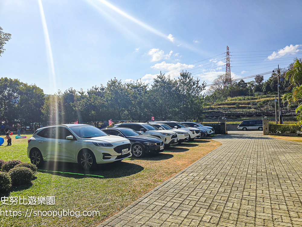 大湖採草莓,大湖景點,採草莓,苗栗親子景點