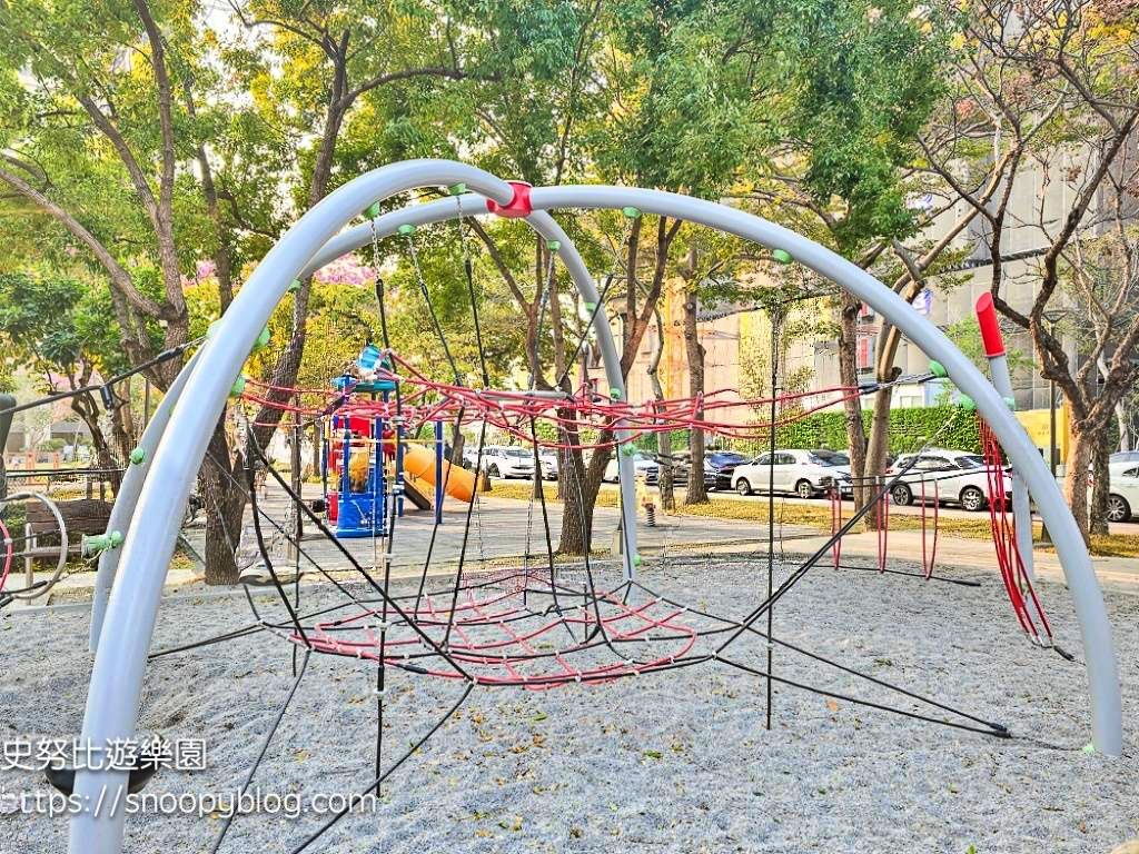 台中北屯景點,台中特色公園,台中親子景點,台中賞花景點