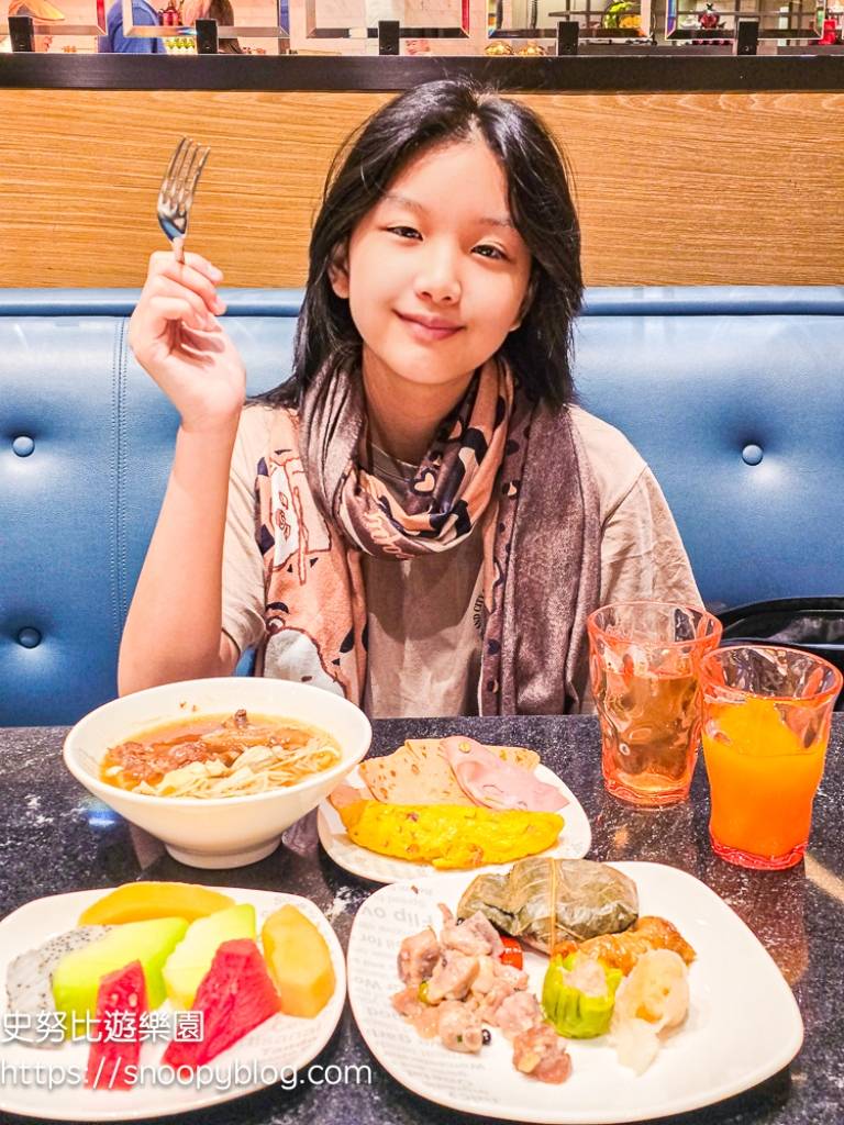 澳門新濠影滙酒店|澳門親子旅遊住宿推薦~水上樂園、滿紛樂園、影滙之星8字摩天輪,澳門必看水舞間 @史努比遊樂園 @史努比遊樂園