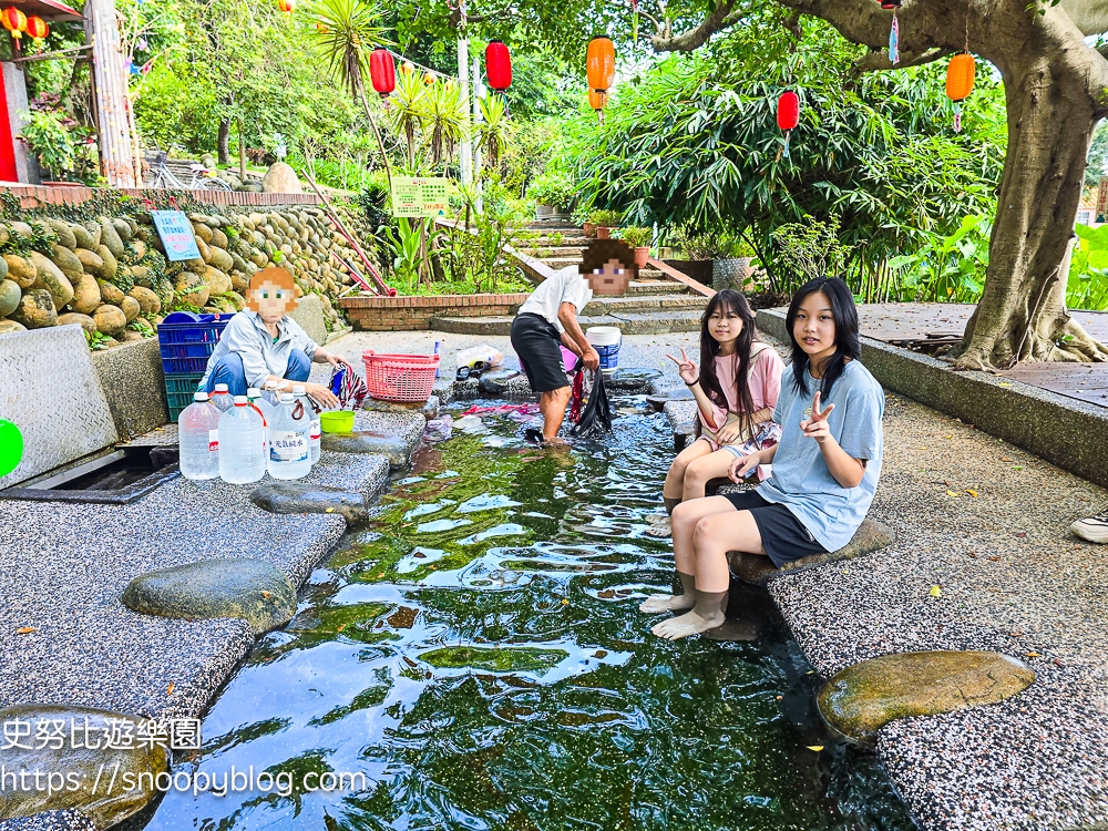 桃園玩水景點|霄裡石母娘娘浣衣池,天然湧泉免費玩水、親子消暑秘境 @史努比遊樂園 @史努比遊樂園