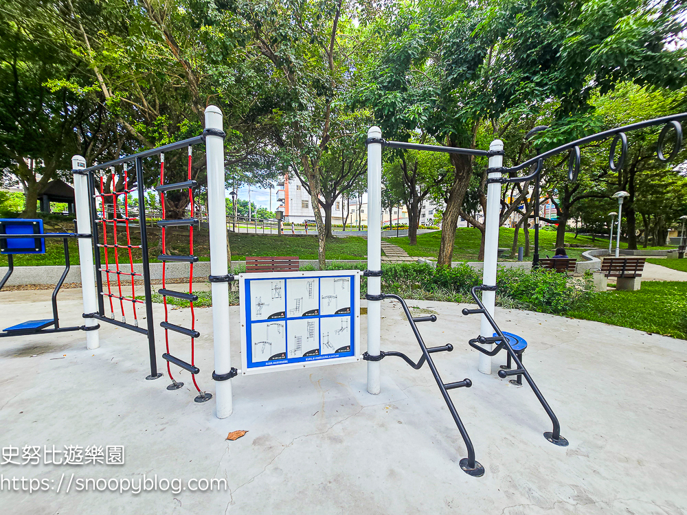 台中豐原翁明公園|全新貓頭鷹主題遊戲場,超高滑梯、沙坑一次玩,台中親子景點 @史努比遊樂園 @史努比遊樂園