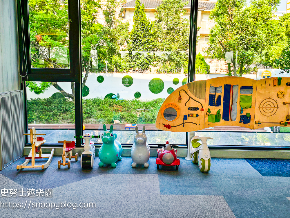 台中想窩11餐旅館|台中親子住宿、800坪室內外遊樂園、美食餐廳、汗蒸幕體驗,住一晚玩滿兩天 @史努比遊樂園 @史努比遊樂園