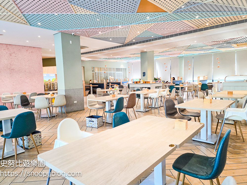 台中想窩11餐旅館|台中親子住宿、800坪室內外遊樂園、美食餐廳、汗蒸幕體驗,住一晚玩滿兩天 @史努比遊樂園 @史努比遊樂園