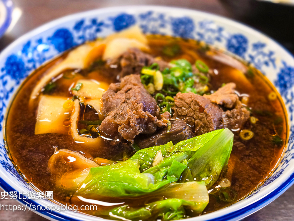 大鼎夏荷麵食館埔里店|埔里牛肉麵推薦,古色古香禪意庭園+豆花免費吃 @史努比遊樂園 @史努比遊樂園