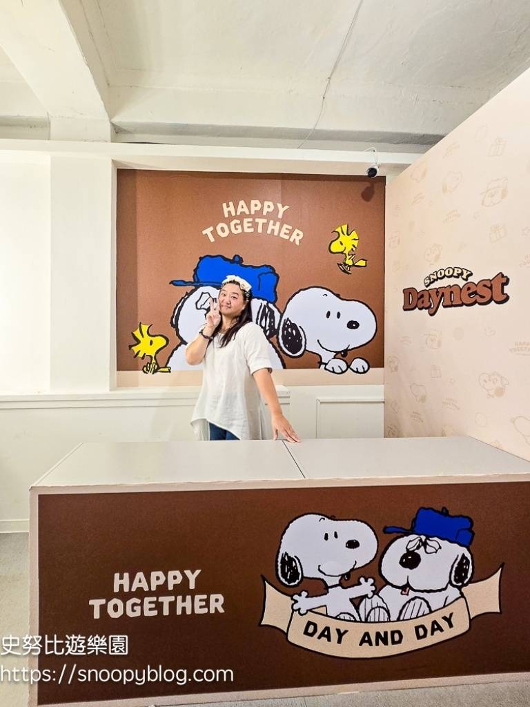 Snoopy Daynest|西門町史努比專賣店!三層樓周邊商品、燙布貼DIY、拍貼機一次玩 @史努比遊樂園 @史努比遊樂園