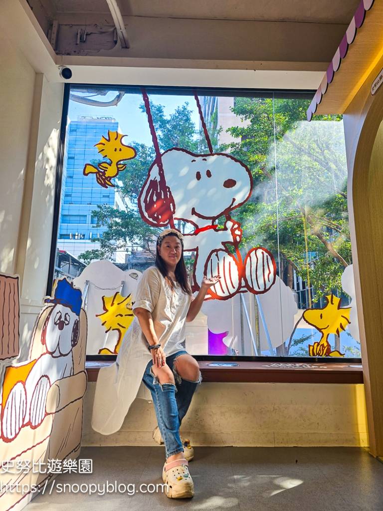Snoopy Daynest|西門町史努比專賣店!三層樓周邊商品、燙布貼DIY、拍貼機一次玩 @史努比遊樂園 @史努比遊樂園
