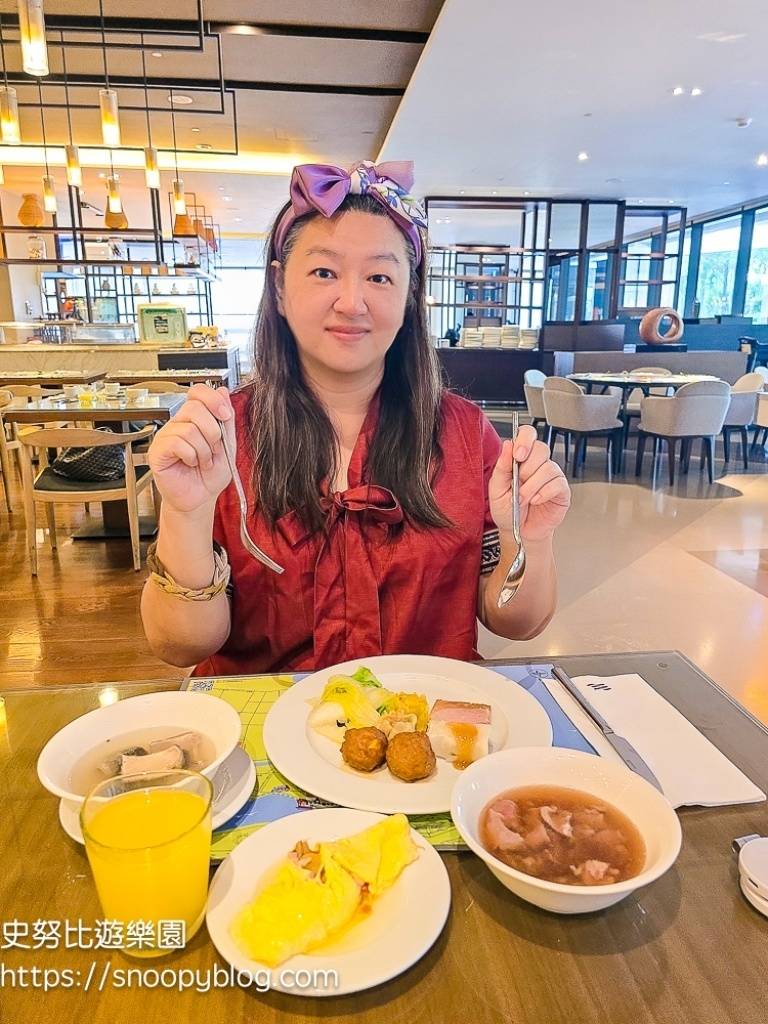 台南大員皇冠假日酒店|台南安平飯店推薦,室內溫水泳池、兒童遊戲室、三溫暖,早餐滿滿台南特色美食太幸福 @史努比遊樂園 @史努比遊樂園