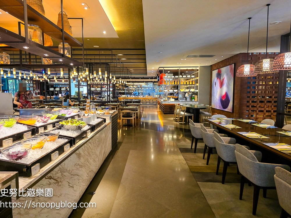 台南大員皇冠假日酒店|台南安平飯店推薦,室內溫水泳池、兒童遊戲室、三溫暖,早餐滿滿台南特色美食太幸福 @史努比遊樂園 @史努比遊樂園